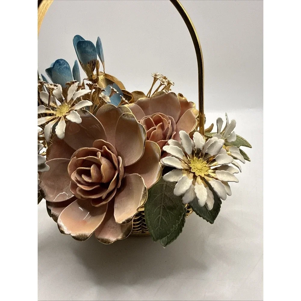 VTG Gloria Vanderbilt Metal Enamel Bouquet Flowers Summer  Franklin Mint 1977